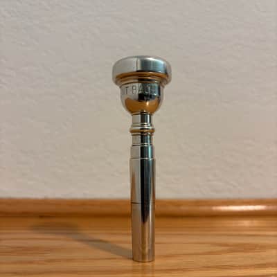 Vincent Bach 7E Trumpet Mouthpiece (Large Font Engraving) image 2