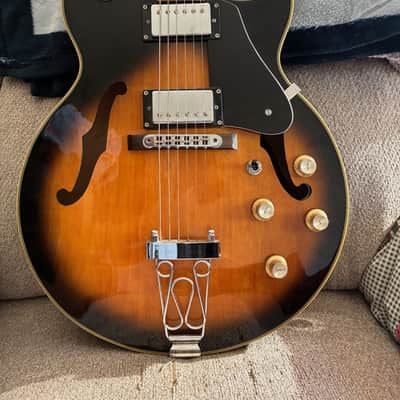 LATE 60'S ES-175D TOBACCO SUNBURST - CUSTOM MADE HOLLOWBODY GUITAR image 2