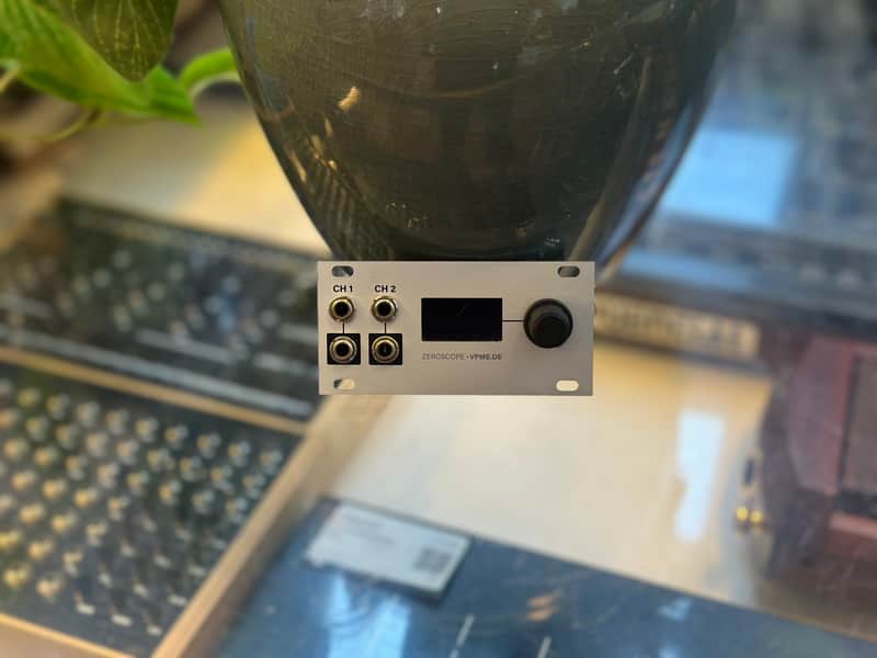 Intellijel Zeroscope 1U
