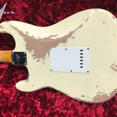 2022 Fender Custom Shop 1967 Stratocaster Heavy Relic Aged Vintage White image 3
