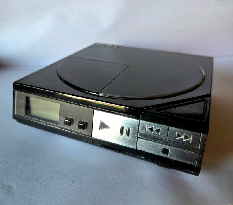 Sony Sony D-5A Portable CD Player
