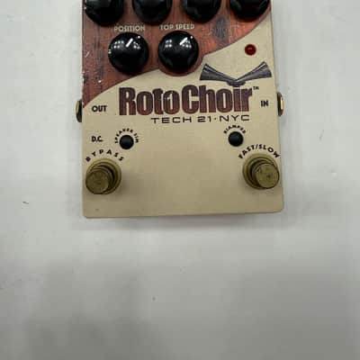 Tech 21 NYC Roto Choir Rotary Leslie Speaker RotoChoir Guitar Effect Pedal image 1
