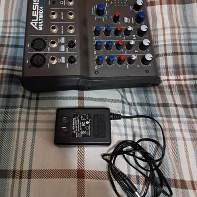 Alesis MultiMix 4 USB FX 4-Channel Mixer with Effects 2010s - Black image 3