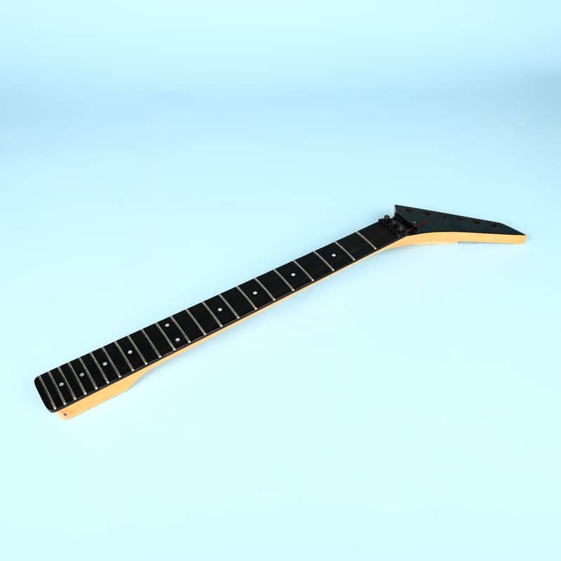 LaSido Made in Canada Neck Pointy Shredder image 1