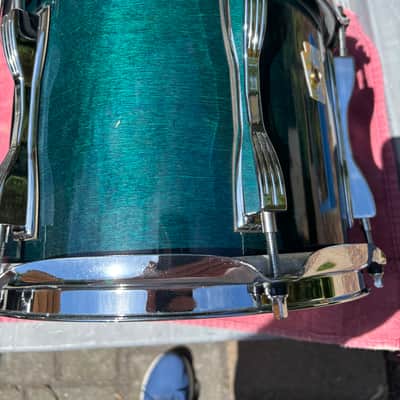 REVERB DEAL Rare Ludwig Classic Maple Blue Green Lacquer 10" Tom image 9