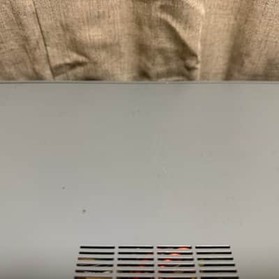 Peavey Architectural Acoustics IPS 150 professional rackmount power amplifier image 10