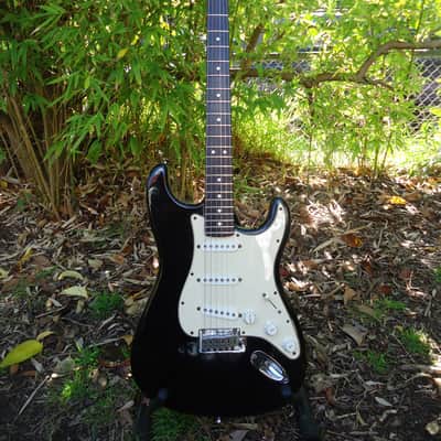 Fender STRATOCASTER USA 50TH ANNIVERSARY 2004 - BLACK image 2