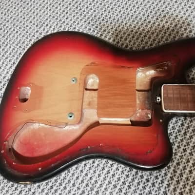 Musima de Luxe 25v 1970s 3 Color Sunburst Jazzmaster / Jaguar variation image 1