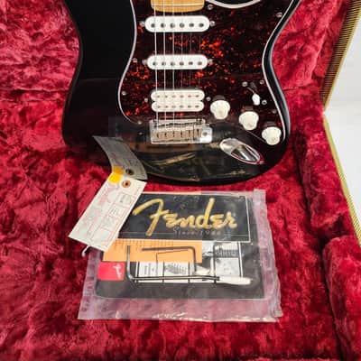 Pre Owned Vintage 1997 Fender U.S. Lone Star Stratocaster, Hot Rod Series, HSS, Black, w/Tweed HSC image 1