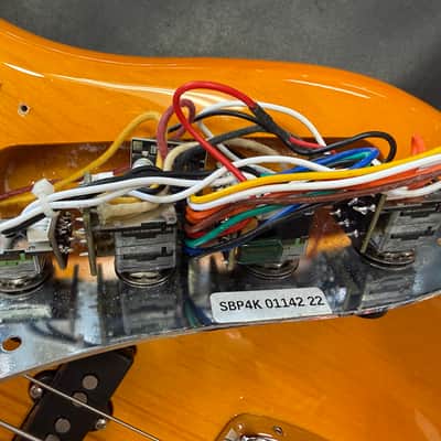G&L JB-5 USA 5- string Jazz Bass -2022 - Honey Amber- Pine body -w/Sadowsky Preamp + OHSC image 22