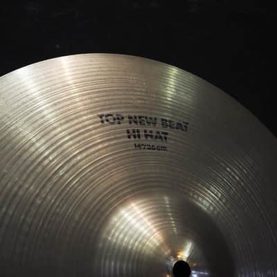 Zildjian USED ​​80s A Zildjian New Beat HiHat 14" pair [Top: 1024g / Bottom: 1418g] image 4