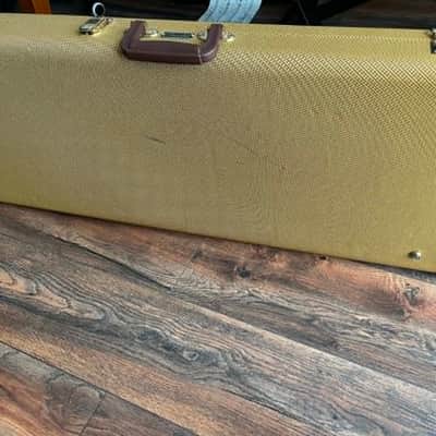 Fender Special Edition Noir Stratocaster HSS with Matching Headstock, Pau Ferro Fretboard 2017 - Satin Black - With Deluxe Tweed Case image 10