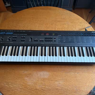 Korg DW 8000 1985 - 1987 - Black