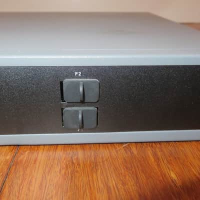 HA (PW3018G-16P) PoE Switcher 16 CH - Good Condition! image 7
