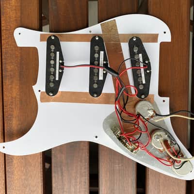 PRS SE Silver Sky Loaded Pickguard, 635JM “S” pickups mounted on Fender Pickguard image 4