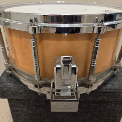 Pearl Free-Floating 14x6.5 Maple Snare Drum image 2