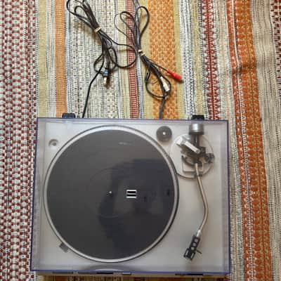 Technics SL-D303 Vintage Direct Drive Turntable image 13