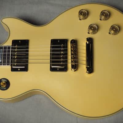 Gibson Ltd Ed Les Paul Custom 2025 - Antique Alpine White VOS image 1