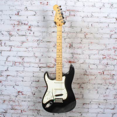 Fender - 1993 American Standard Stratocaster - Left-Handed Electric Guitar - Black - w/ OHSC - VINTAGE image 4