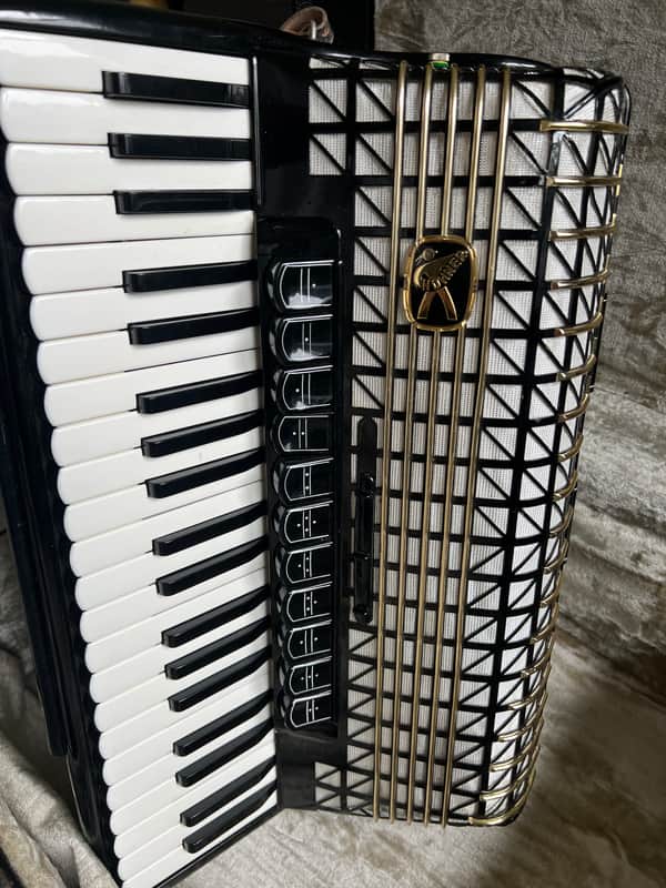 Hohner ATLANTIC IV 2009 - black image 1