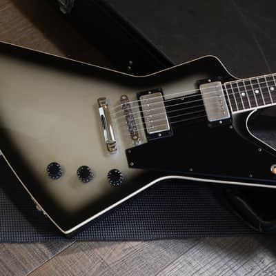 2011 Gibson Brendon Small Thunderhorse Explorer Dethlok Electric Guitar Silverburst + HSC image 2