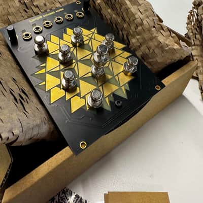 Manifold Research - Tetragrid + Expander (Door to the Stars) image 6