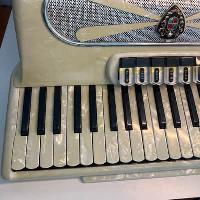 Contello Accordion 60’s in Pearl with Case Made In Italy image 10