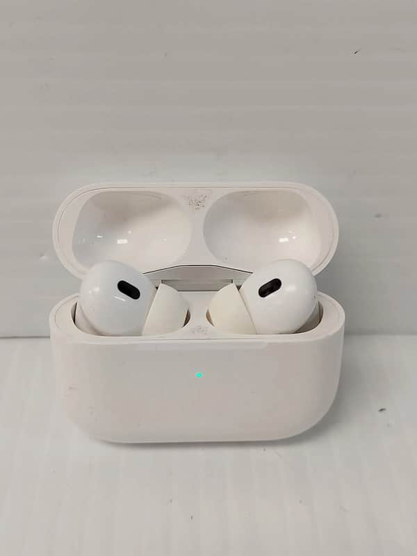 Apple A2700 Airpods Pro Gen 2 image 1