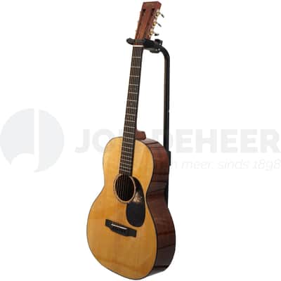 Martin Custom Shop 00-12 fret Mahogany image 2