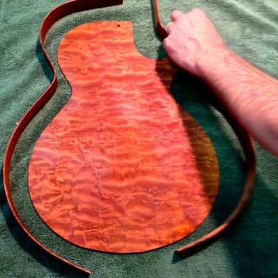 The Tree Quilted Mahogany Four Elements Electric image 14