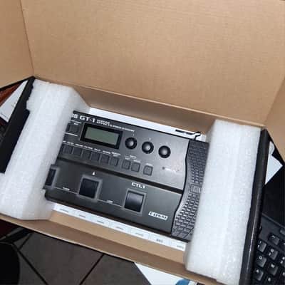 Boss GT-1 Guitar Effects Processor 2016 - Present - Black image 2