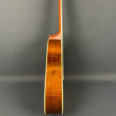 Taylor W14C 1999 Western Red Cedar / Figured Claro Walnut w/ OHSC & Fishman Pickup image 11
