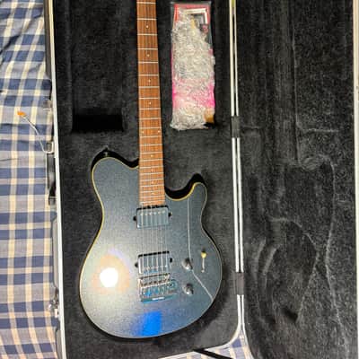 Ernie Ball Music Man Axis Super Sport HH Tremolo 2000 - Present - Various image 12