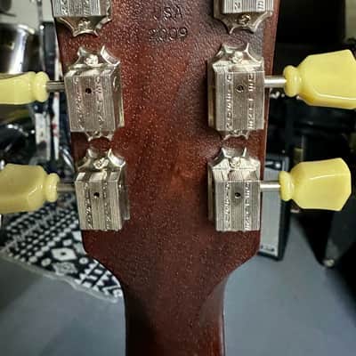 Gibson Les Paul Studio Worn Brown 2009 image 5