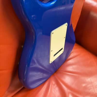 2004 50th Anniversary Fender American Series Stratocaster with Maple Fretboard Chrome Blue image 14