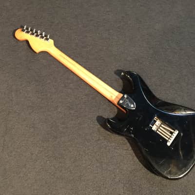 No.080423 1985-1986 Fender Japan Squier SST30 BLK/M MADE IN JAPAN JAPAN VINTAGE FUJIGEN INC. Good condition A0 serial image 2