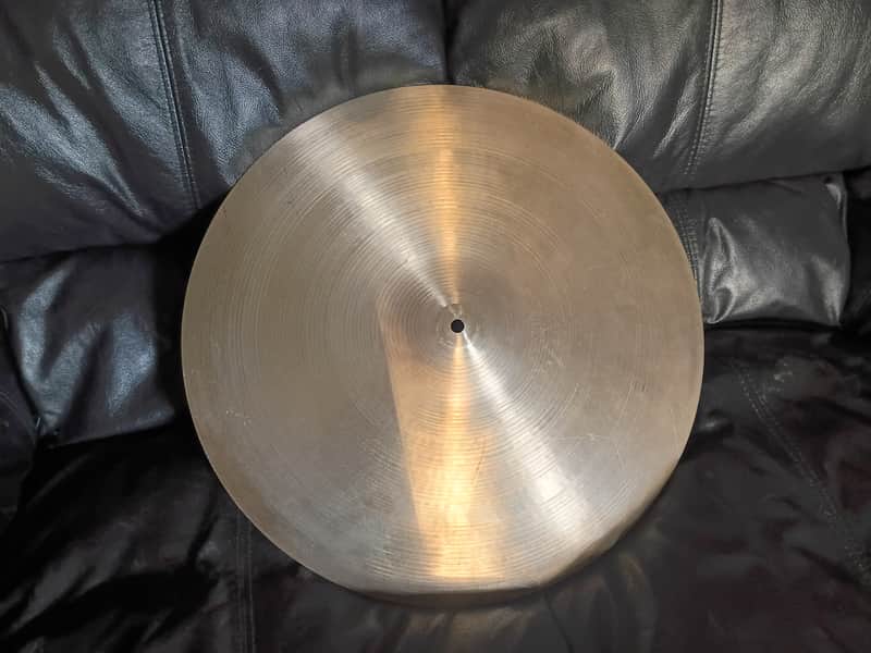 Vintage Zildjian 20" Hollow Logo Medium Ride Cymbal 2450 Grams 70s image 1