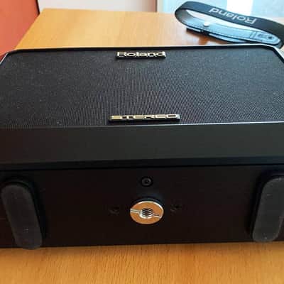 Roland MOBILE AC Acoustic Chorus – Portable Stereo Acoustic Guitar Amp Amplifier – Mint image 7