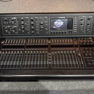 Midas M32 LIVE 40-Channel Digital Console 2014 - Present - Black image 2