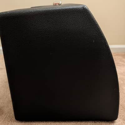 Quilter Bassliner 2x10W Wedge Bass Cabinet with Horn 2010s - Black image 5