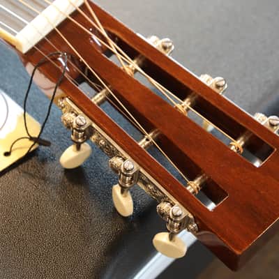 Blueridge BR-371 Historic Series Natural Acoustic Parlor Guitar + Hard-Case image 11