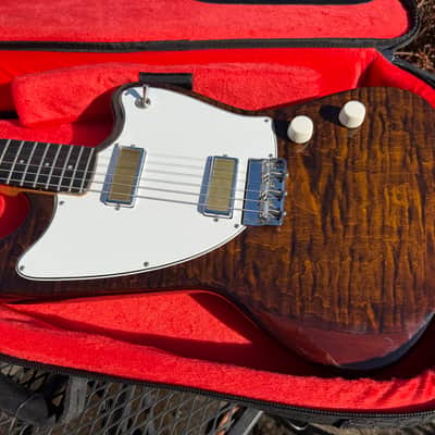 2020 Harmony USA Silhouette Limited Edition Flame Maple Top - Transparent Brown + New GATOR Transit GT bag image 2