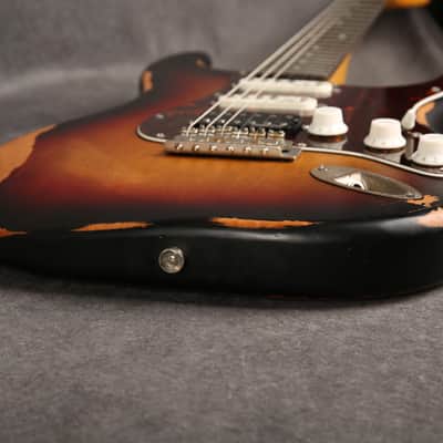 Vintage V6H ICON Electric Guitar - Distressed Tobacco Sunburst - 2nd Hand (166210) image 12