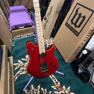 EVH Wolfgang Standard Quilt-Top 2015 - Gloss Trans-Red Quilt w/ Custom EVH Gig-Bag! (Unplayed NOS) image 8