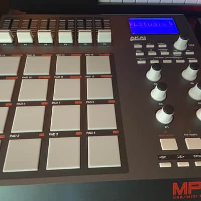 AKAI MPD26 Drum Pad USB image 3
