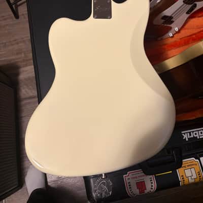 Squier J Mascis Jazzmaster with Laurel Fretboard 2018 - Present - Vintage White image 5