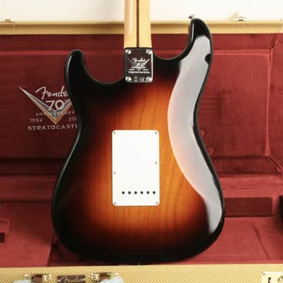 Fender Custom Shop Limited Edition 70th Anniversary 1954 Stratocaster Time Capsule Package 1-Piece Quartersawn Maple Neck Fingerboard Wide-Fade 2-Color Sunburst XN5636 image 2