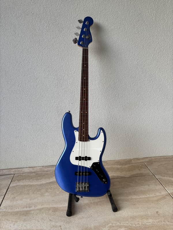 Squier Contemporary Jazz Bass