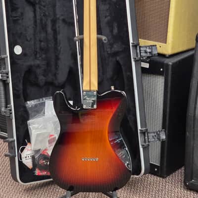 Fender American Standard Telecaster 2013 with Maple Fretboard 3-Color Sunburst OHSC EXC+ image 8