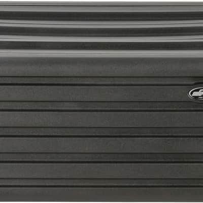 SKB Cases 4U rSeries Standard Roto Molded LLDPE Rack with Flush Carry Handles and Non-Slip Rubber Feet, Includes Rack Mount Screws image 2